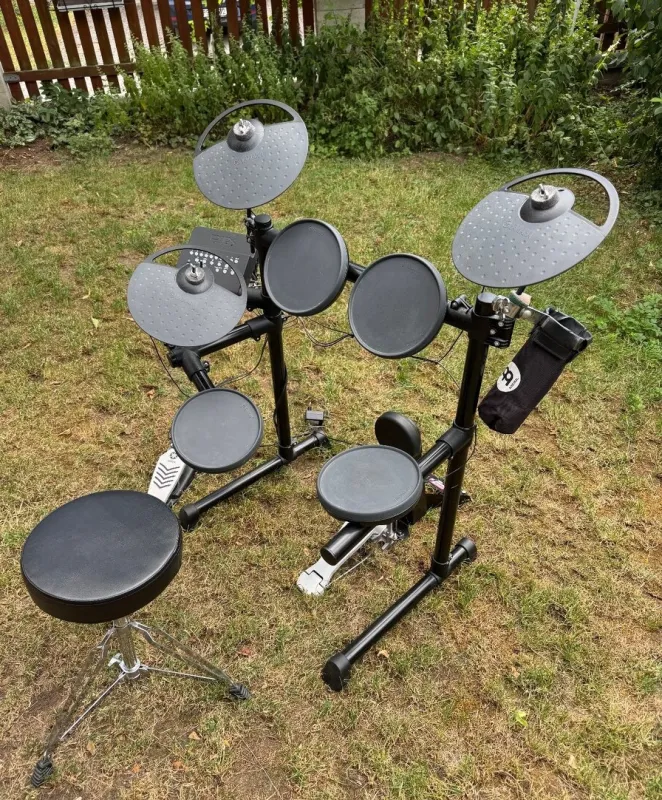 Elektrická bicí souprava Yamaha DTX drums