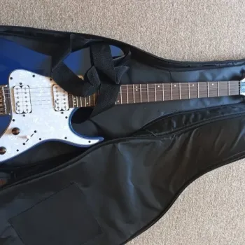 Elektrická kytara SGR by Schecter (modrá)